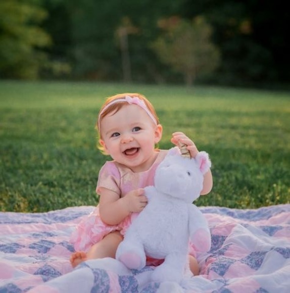 Meet your Posher, Sarah - Picture 1 of 1